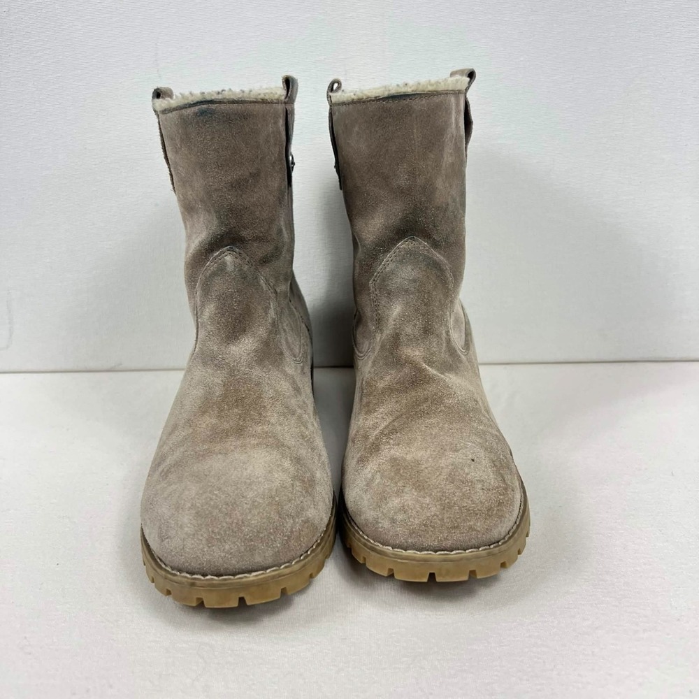 GUC Aspen Taupe Suede Faux Fur Lined Winter Boots Womens Size 8